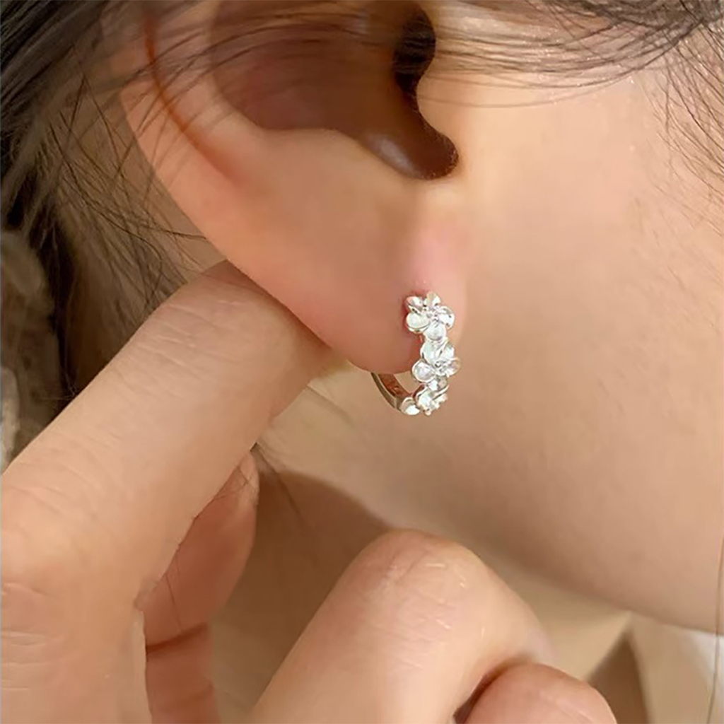 Khuyên tai bạc nữ TLEE, bông tai tròn trơn hình đài hoa xinh xắn TLEE JEWELRY B0409