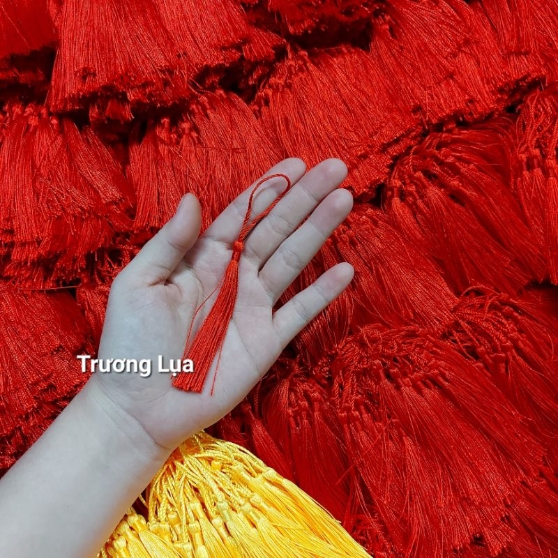 20 Dây tua rua đỏ 13cm trang trí, sẵn hàng sll, hình tự chụp | Shopee ...