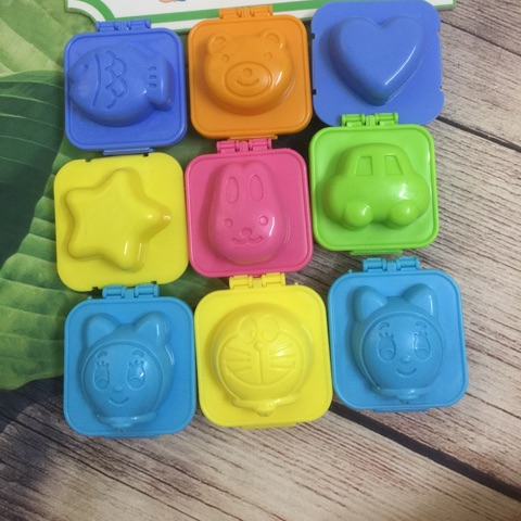 Khuôn cơm bento ép cơm làm đậu hũ cho bé ăn dặm