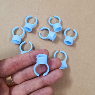 -Chum nhẫn không nắp bằng nhựa Cứng đeo trên ngón tay, dùng đựng mực xăm, keo nối mi nail, rất tiện lợi cho thợ spa