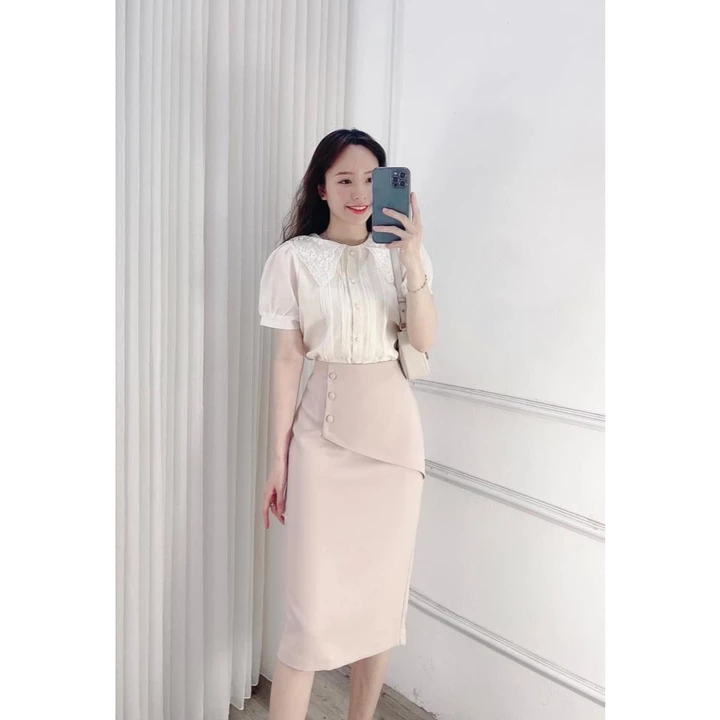 Chân Váy Công Sở Bút Chì Dáng Dài Tới Gối Có Vạt Che Bụng, Bút Chì vạt Bụng Phối 3 Cúc Ốp d68cm
