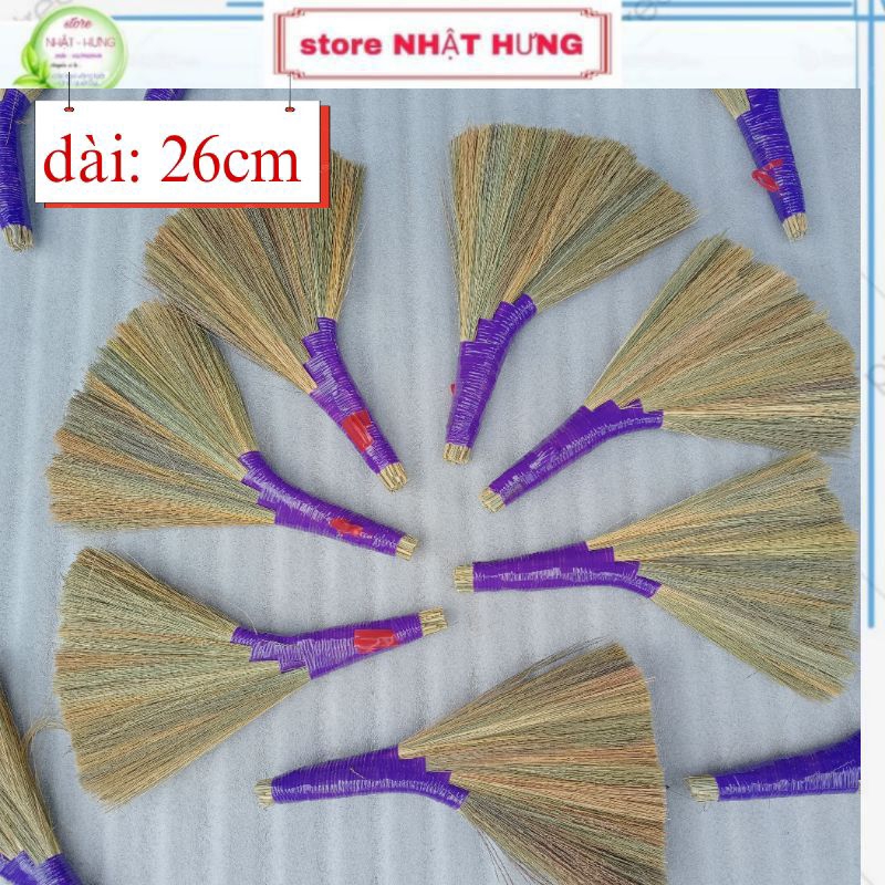 Chổi Bông Cỏ Mini Loại Dày Dài 26cm Nặng 100gr, Chổi Quét Bụi | Shopee ...