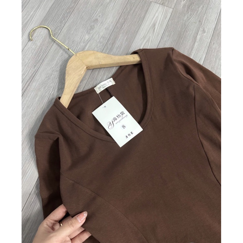 Đầm nữ dài tay dáng xòe chất thun co giãn cổ chữ U Jumito, đầm nữ tôn dáng phong cách nhẹ nhàng nữ tính HCOM2960