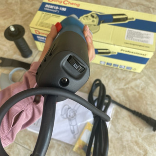 Máy Mài Có Triết Áp Điều Chỉnh Tốc Độ Dongcheng DSM10-100 [Chính Hãng]