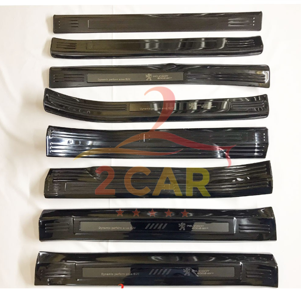 Bộ Ốp Bậc Cửa, Nẹp Bước Chân Trong Ngoài Xe Peugeot 5008 2018 - 2021, chất liệu Titan