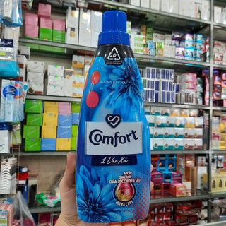 Nước xả vải Comfort một lần xả Hương Ban Mai chai 800ml