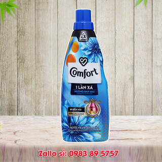 Nước xả vải Comfort một lần xả Hương Ban Mai chai 800ml