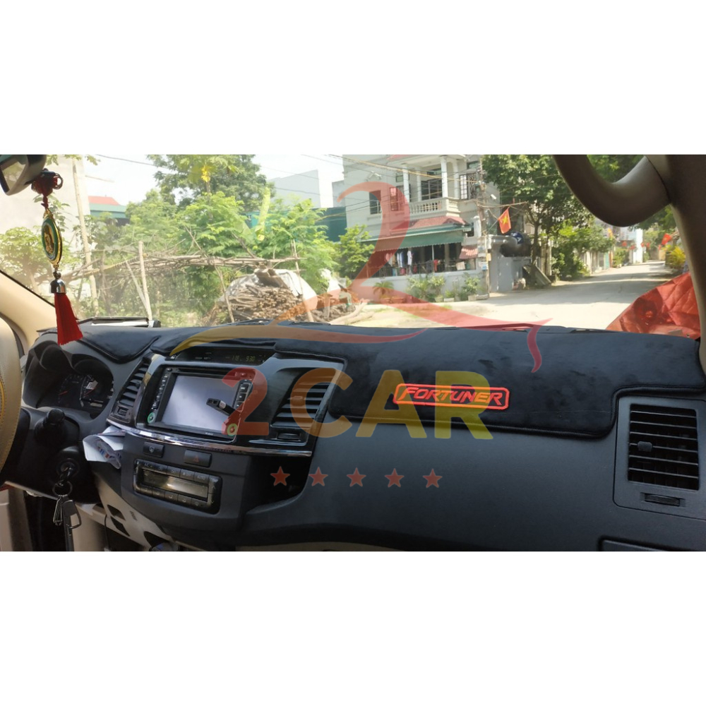 Thảm taplo nhung xe Fortuner đời 2006 đến 2022, 2023, 2024Hàng 3 lớp lông cừu cao cấp. chống nóng taplo hiệu quả