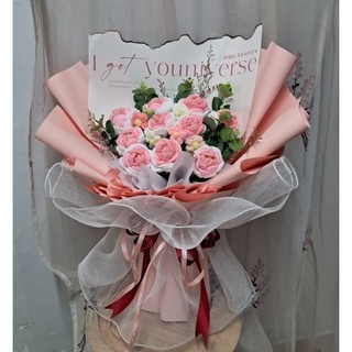 Bó hoa hồng len 10 bông valentine, hỏa tốc HCM