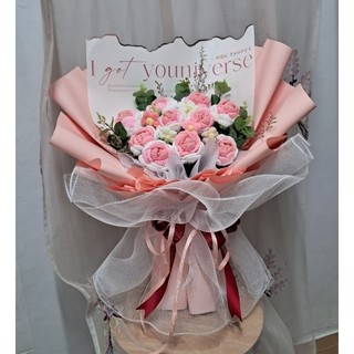 Bó hoa hồng len 10 bông valentine, hỏa tốc HCM
