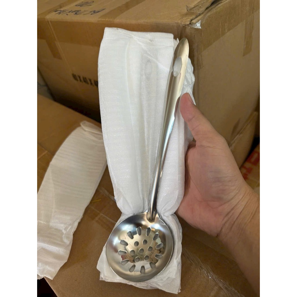 Vá Múc Canh - Muôi Canh Vớt Thức Ăn Inox 7cm