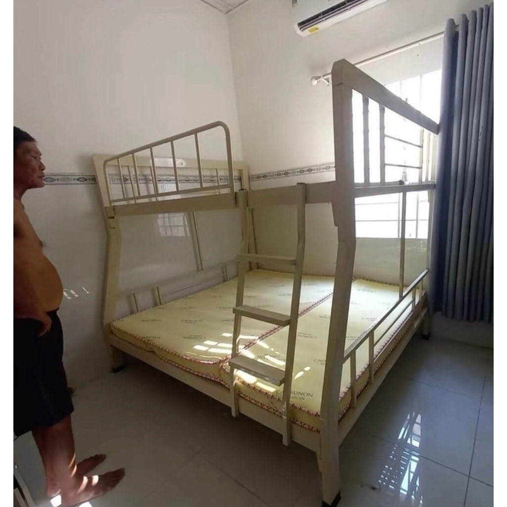 Giường 2 tầng người lớn dày dặn,chắc chắn màu kem.
