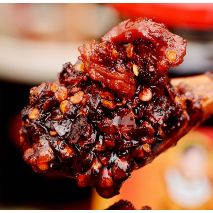 Sa Tế Ớt Cay Giòn Laoganma 210g - Ớt Chưng Dầu Trung Hoa Hảo Hạng Thơm Ngon Đậm Đà Luka Food
