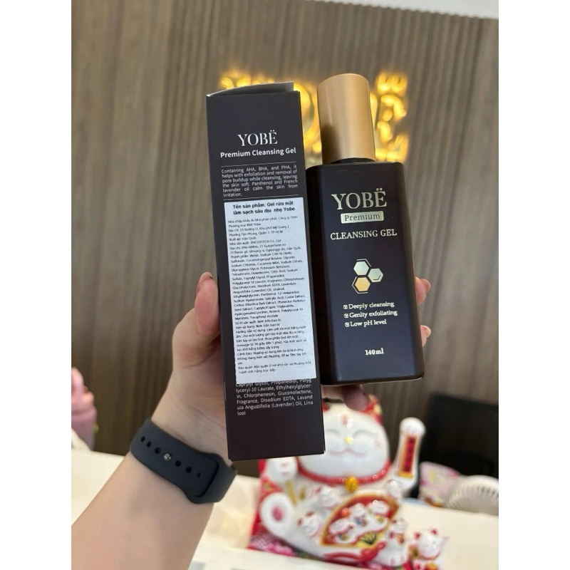 Gel Rửa Mặt Làm Sạch Sâu Dịu Nhẹ YOBE 140mL [Chính Hãng]