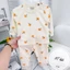 Bộ quần áo dài tay cài vai thu đông cotton nỉ Hàn, nền trắng kem cho bé trai bé gái 4-14kg