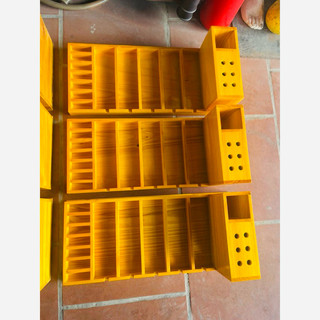Tổng hợp 4 mẫu Khay gỗ thông đựng tông đơ sơn bóng mịn 4 màu khác nhau