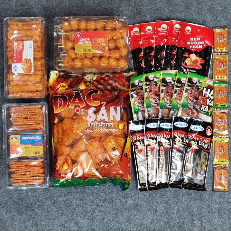 Combo đồ ăn vặt 4 món snack bò quẩy kèm 5 snack nem nướng phên, 5 snack ...