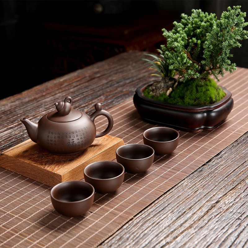 Product image Bộ ấm chén tử sa Nghi Hưng (kèm Hộp Quà Tặng) 1