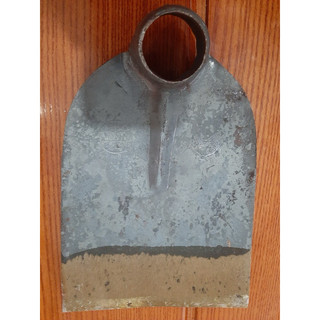 lưỡi cuốc hiệu con gà