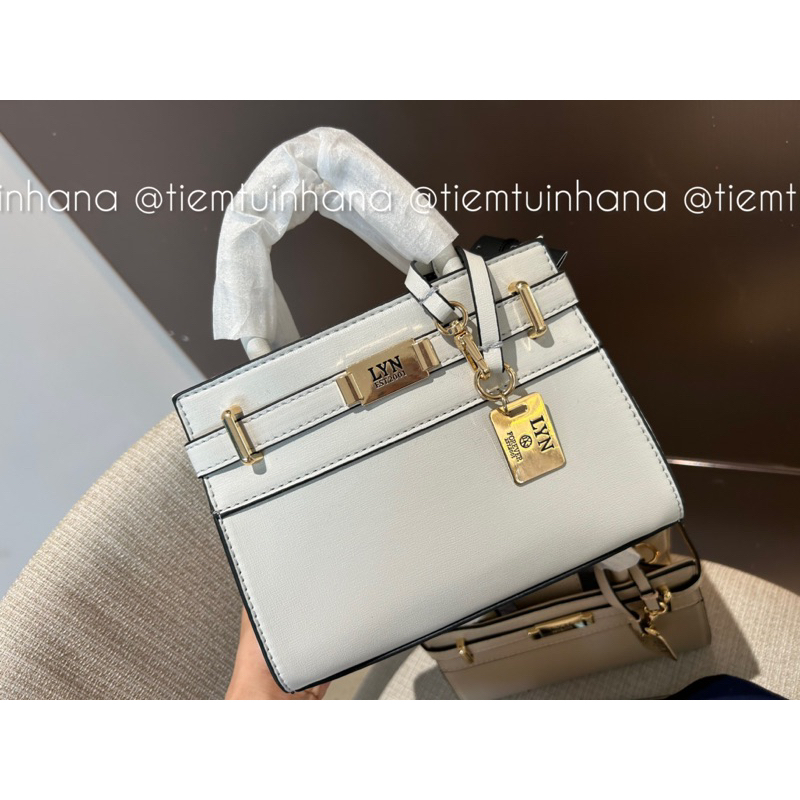 Lyn - Giá Tốt, Miễn Phí Vận Chuyển, Đủ Loại | Shopee Việt Nam