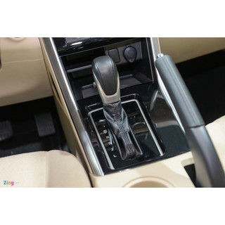 Bọc cần số phanh tay các đời xe Mitsubishi Xpander AT số tự động