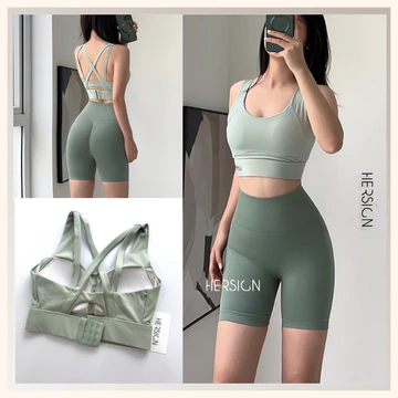Women's activewear