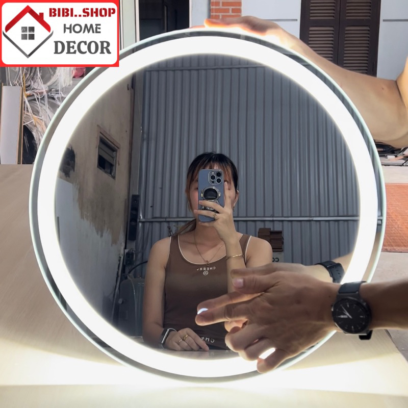 Gương treo tường đèn led cảm ứng 3 màu