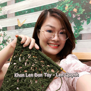 Khăn len đan tay cho nữ - kiểu đan hoa cúc đẹp mắt - Quà tặng handmade ý nghĩa
