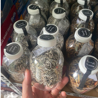 Trùng quế sấy khô Chai 330ml thức ăn cao cấp bổ sung đạm cao cho cá cảnh nói chung và cá lóc nói riêng