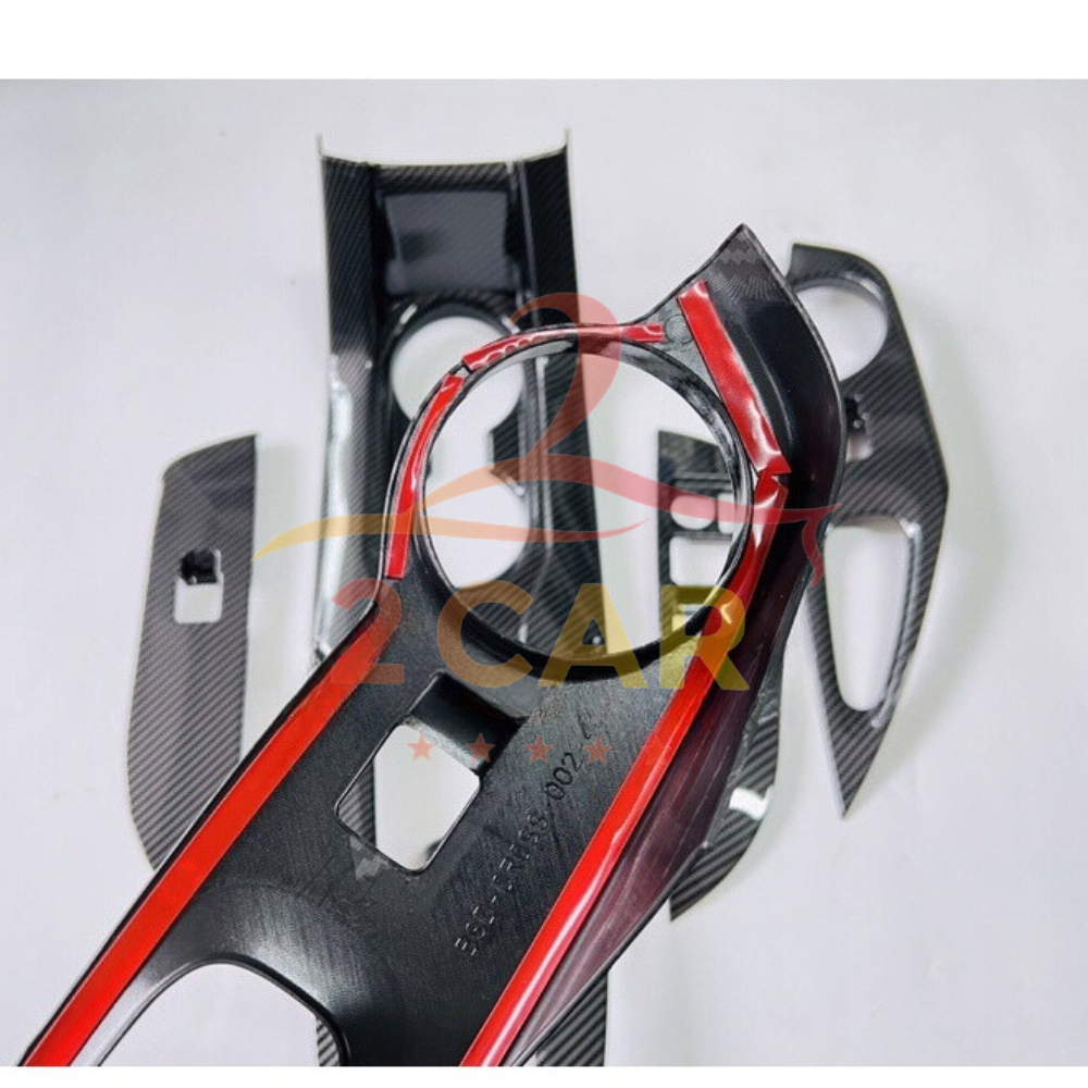 Ốp nội thất CARBON xe Toyota Cross 2020 - 2026 nhựa ABS vân cacbon 6 chi tiết