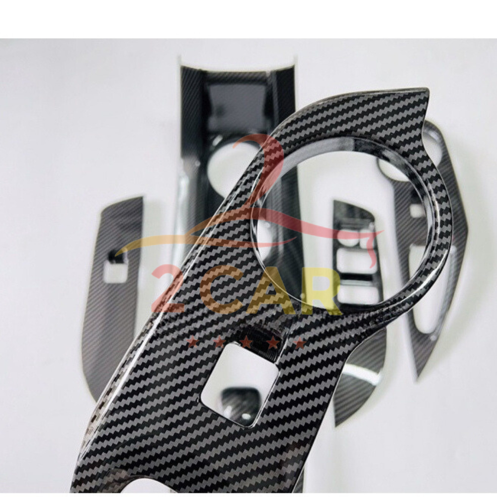Ốp nội thất CARBON xe Toyota Cross 2020 - 2026 nhựa ABS vân cacbon 6 chi tiết