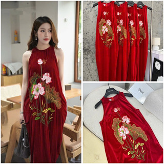 Váy nhung sát nách thêu hoa sen hồng