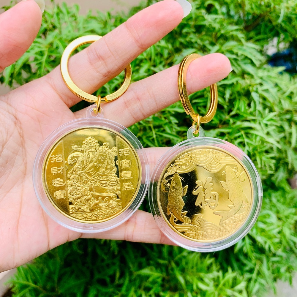 Móc khóa Đồng Tiền Xu Hình Thần Tài Khai Lộc - Cá Chép Phong Thuỷ May Mắn