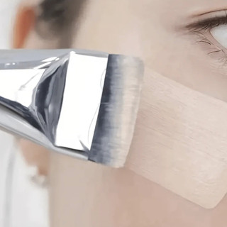 Cọ Tán Kem Nền Dạng Lỏng Đầu Dẹt Jary Super Thin Foundation Brush (1 Cái)
