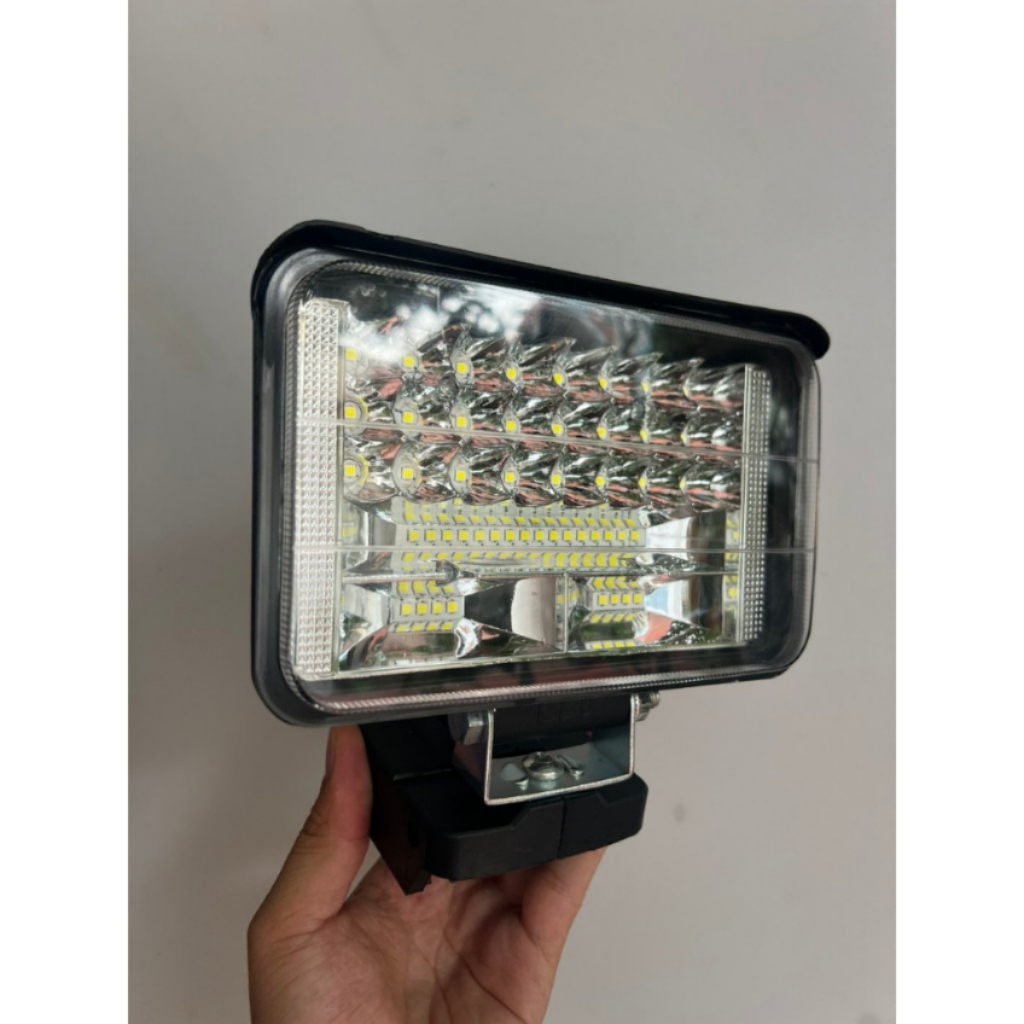 Thân đèn pin LED siêu sáng sử dụng chân pin phổ thông 4cm
