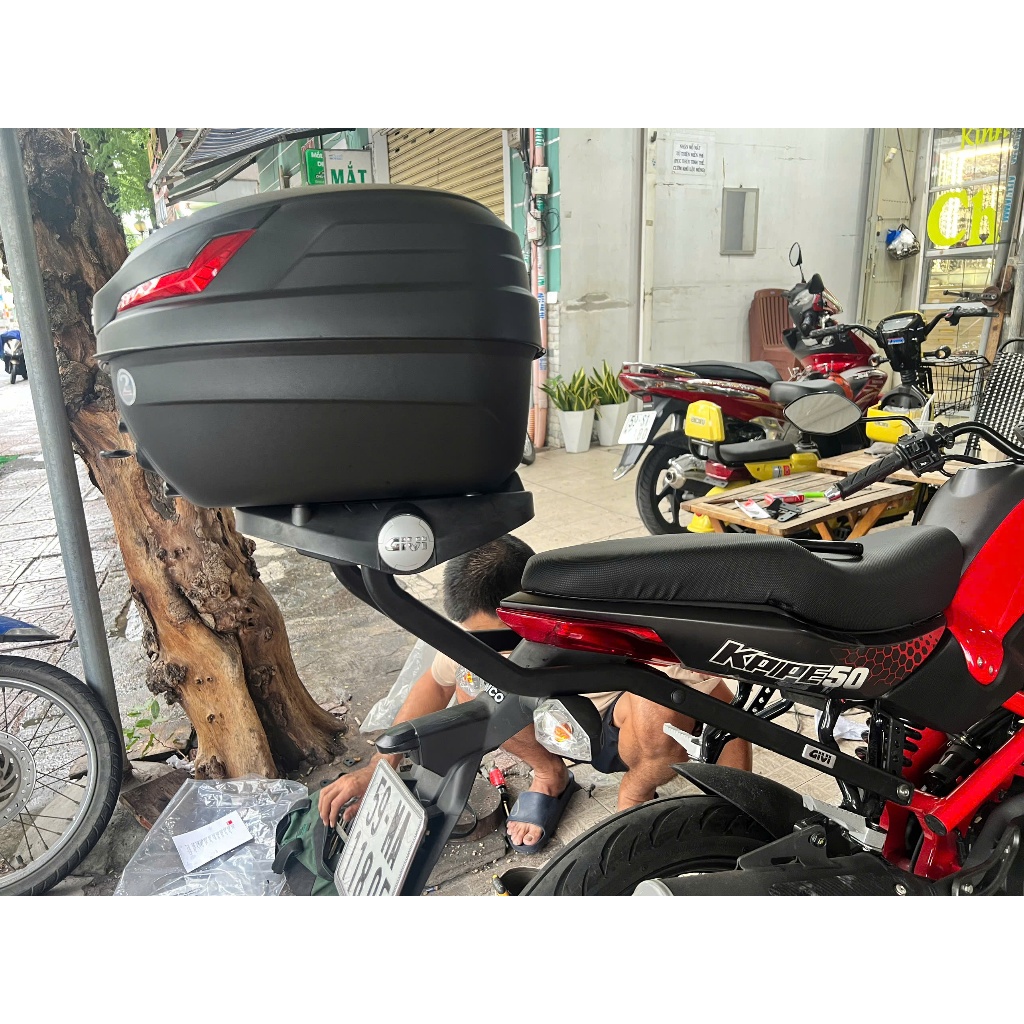 Thùng sau B27NX chính hãng GIVI