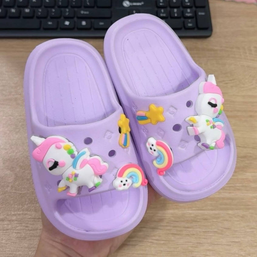 Dép bánh mì cho bé gái hình ngựa pony cầu vòng siêu mềm êm chân chống trượt cho bé