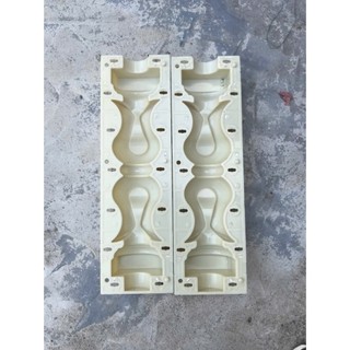 Khuôn  con tiện lục bình trang trí lan can bê tông nhựa abs cao 50 cm hoặc 0,5 kg đai nhựa cố định sắt 2,5 đến 2,8 mm