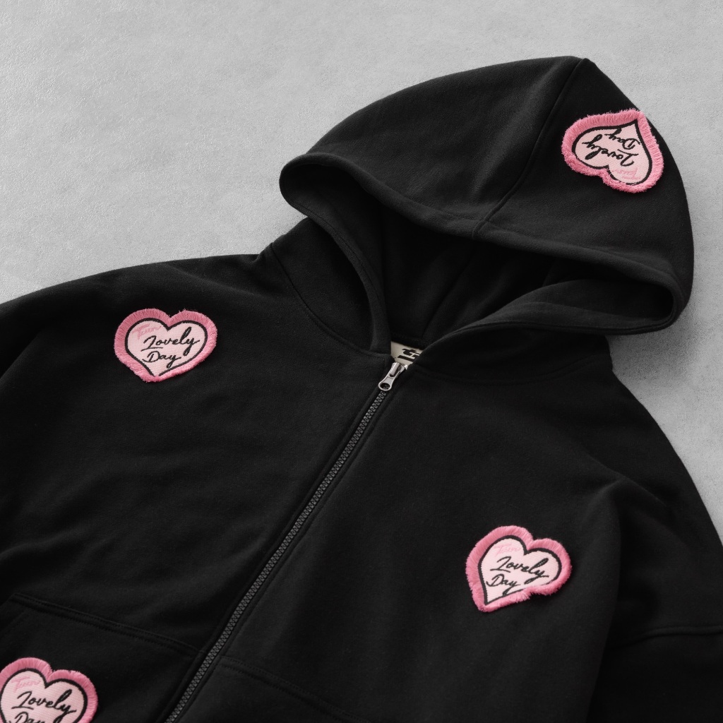 Ảnh Áo Khoác Nỉ Hoodie Zip Đen Thêu Trái Tim Brand TSUN Chính Hãng Lovely UNISEX, Oversize, Streetwear 4