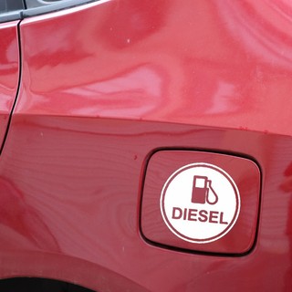 Tem Dán Trang Trí Nắp Bình Đổ Dầu DIESEL Ô Tô – Chống Nước