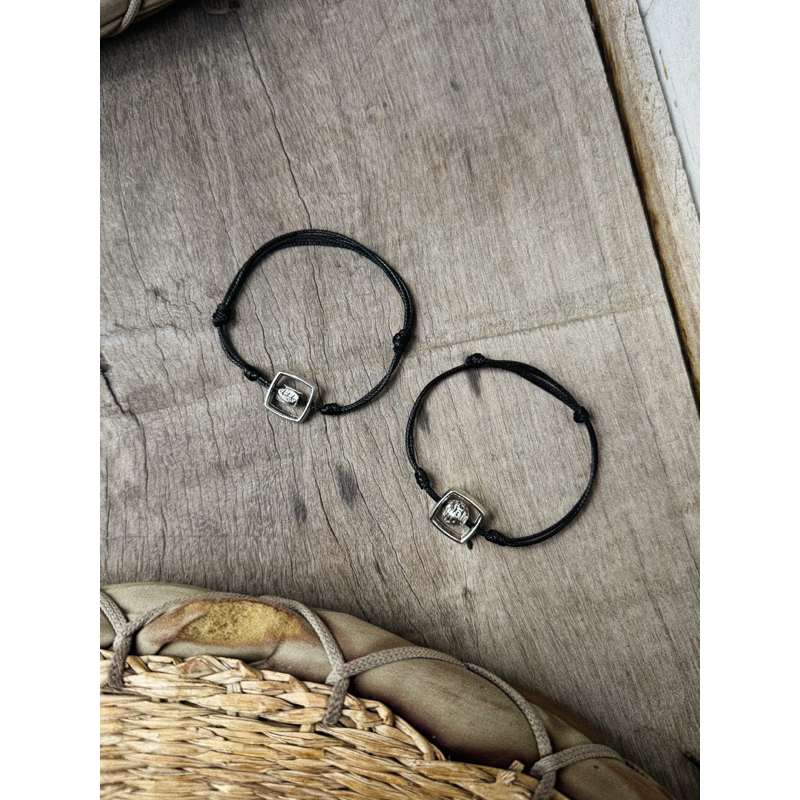 Vòng tay Toho - vòng khoen vuông mix charm tuỳ chỉnh kích thước