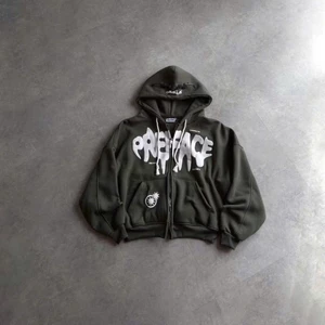 ÁO HOODIE MỚI NÓN RỘNG 2 LỚP VẢI CHÍNH FORM RỘNG IN HỌA TIẾT NỔI BẬT PHONG CÁCH TRẺ TRUNG NĂNG ĐỘNG DỄ MẶC