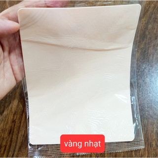 -Da silicone vàng nhạt dùng luyện tập phun xăm