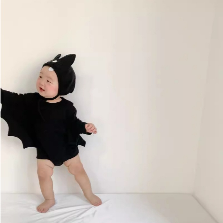 (HÀNG CÓ SẴN) Set bodysuit Dơi halloween kèm mũ TẶNG KÈM TẤT ĐEN cover Hàn Quốc  cho bé trai, bé gái, sơ sinh bé 5-13kg