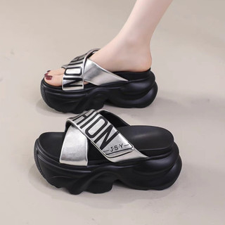 DÉP BM QUAI CHÉO IN CHỮ FASHION HÀNG QC CAO CẤP LOẠI I jcsg1 JHSJ