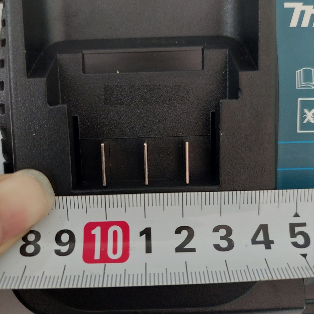 Sạc Pin Dewa.t Ma.ki.ta, Hi.tachi 20-36v