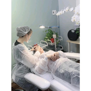 -Áo choàng y tế dùng 1 lần, áo phun xăm thẩm mỹ spa
