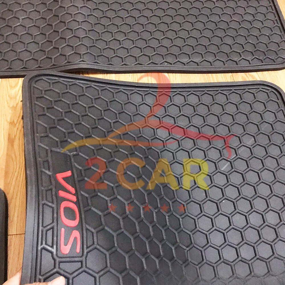 Thảm lót sàn cao su xe Toyota Vios 2014- 2022, 2023 2024 2025 2026 cao cấp tổ ong chữ đỏ