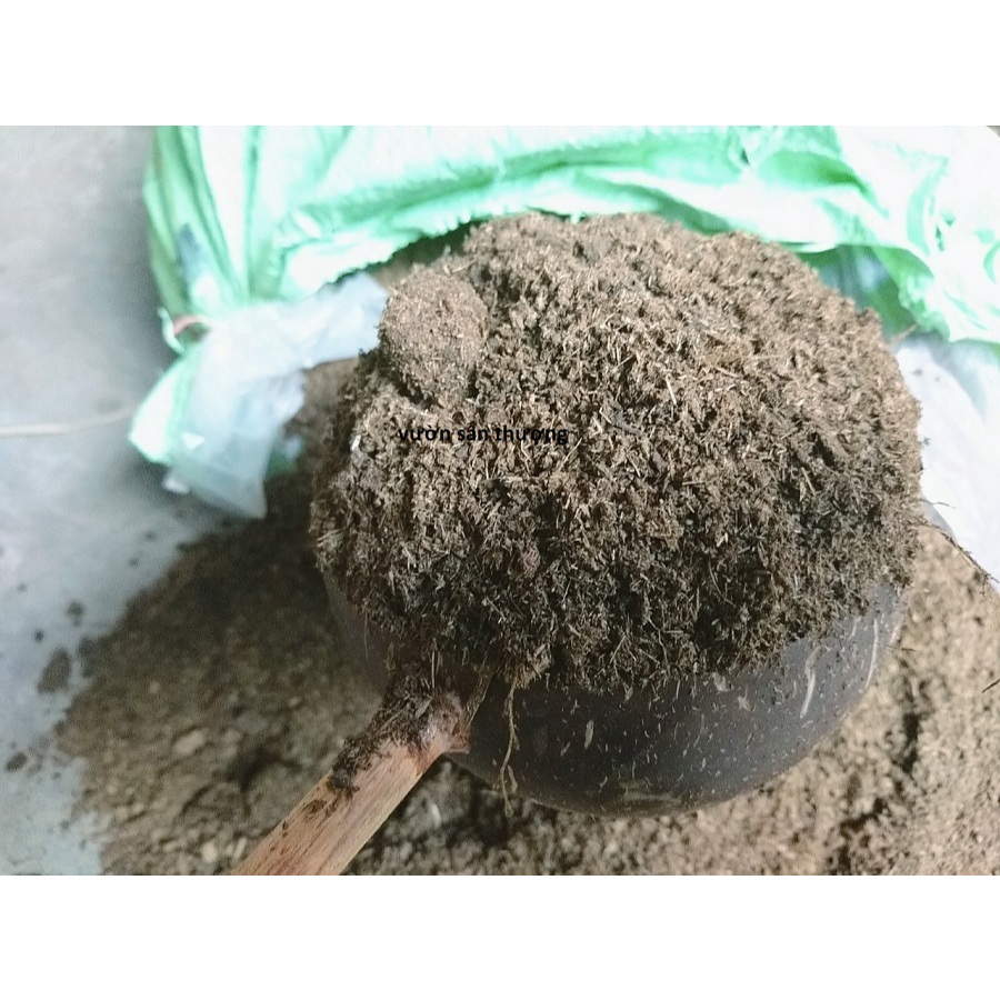 Phân bò hoai 1kg (đã xử lý mầm cỏ dại bằng ủ sinh nhiệt trong chuồng)