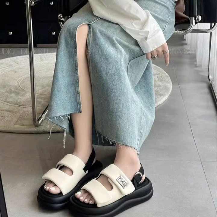 Dép Sandal Nữ Quai Dán Hàng QCC Đế 5cm,Xăng Đan Quai Hậu Quai Phồng Khoá Số Hot Hit